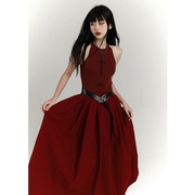 少女幽灵新中式红色背心连衣裙，女设计感小众，露背吊带裙长裙高级感