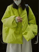 今年流行冬装小个子高级感设计感休闲短款薄款荧光绿棉服外套