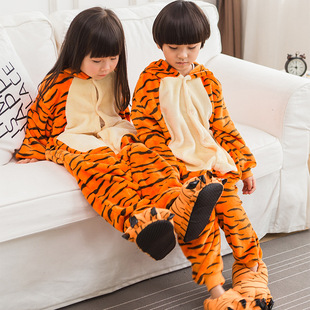 幼儿园角色扮演服装动物衣服，女童跳跳虎衣服，男童老虎睡衣儿童连体