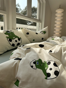 卡通波点绿色小恐龙，纯棉床上四件套1.5m1.8米公寓全棉床单被套三