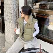 韩国东大门2023冬装时尚立领，外搭短款宽松保暖面包服马甲外套女