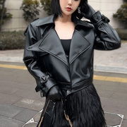 杨杨酒红色短款皮衣外套，女高级感黑色大翻领宽松廓型机车皮夹克