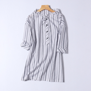 E64-2夏季女装清新竖条纹系带花边领套头宽松大码中长款衬衫