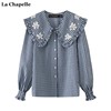 拉夏贝尔/La Chapelle蓝色格子娃娃领衬衫女春荷叶边气质小衫