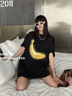 十三行版卓娃ZW2024春季时尚趣味香蕉设计感宽松显瘦短袖T恤