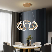 北欧轻奢餐厅吊灯现代简约创意个性设计师款金色饭厅餐桌卧室灯具