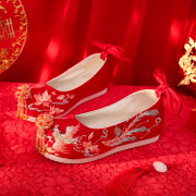 红色秀禾婚鞋女中式新娘鞋原创珍珠流苏汉服鞋子，绣花鞋古风内增高