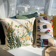 uq58美式沙发客厅抱枕套全棉刺绣靠飘窗卧室，午睡趴趴枕花花