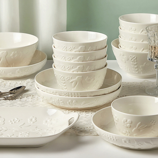 法式碗碟套装家用纯白色浮雕陶，瓷碗盘子碗筷，乔迁新居釉下彩餐具