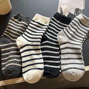 加厚兔羊毛袜子女ins潮秋冬季韩版日系，条纹毛绒中筒袜堆堆袜保暖