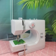 家用全自动台式缝纫机锁边机，小型台式裁缝机缝补机锁边缝纫一体机