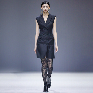 MAGGIE MA马婧设计师夏款西装裙无袖双排扣黑色高级感修身连衣裙