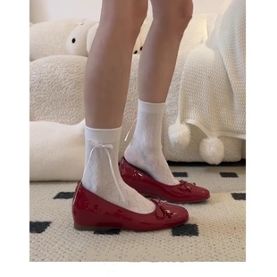 红色芭蕾舞鞋内增高平底鞋法式单鞋女2024春秋玛丽珍小皮鞋
