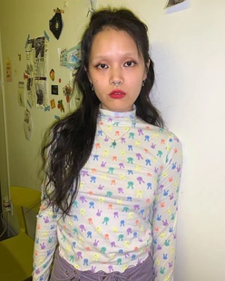 minjiena韩国可爱鬼马，少女心荧光兔子，打底衫长袖t恤