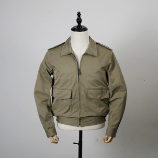美军少校肩章装饰卡其军绿翻领，修身短款男式夹克外套