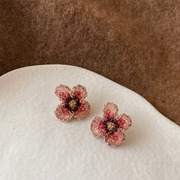 小众设计感粉色锆石水晶花朵耳钉女韩国复古个性百搭气质耳环耳饰