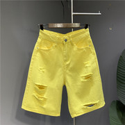 个性磨破水洗黄色五分牛仔短裤2024年夏洋气时尚街头阔腿热裤