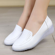 春秋季女鞋坡跟单鞋小白鞋白色，护士鞋牛筋，底中跟软底工作鞋真皮鞋