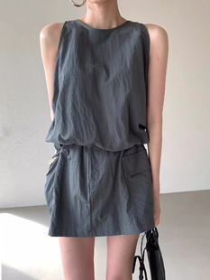 韩国chic夏季法式气质纯色，拉链背心衬衫，+松紧腰裤裙半身裙两件套