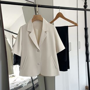 夏装短袖白色西装外套女薄款2022韩版垂感宽松短款休闲小西服
