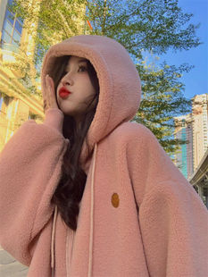 粉色羊羔毛绒绒(毛绒绒，)刺绣拉链外套女款秋冬保暖慵懒超好看连帽开衫卫衣