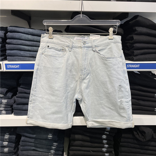 CK Calvin Klein 男士夏季休闲直筒水洗卷边浅色牛仔短裤五分裤潮
