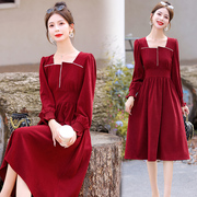 秋季中年女装时尚韩版妈妈裙子高腰酒，红色黑色长袖中长裙连衣裙