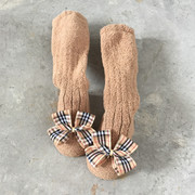 香风格子宝宝袜子秋冬珊瑚绒婴儿过膝长筒袜男女童防滑造型地板袜