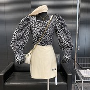 女士衬衫2022秋季时尚，豹纹短款单排扣长袖，上衣女k#13
