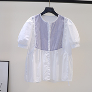 蓝色条纹拼接白色棉衬衫，女圆领泡泡袖娃娃衫，2023夏小清新宽松上衣