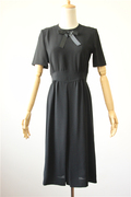 vintage法式复古收腰蝴蝶结黑色中袖高级感气质连衣裙修身显瘦