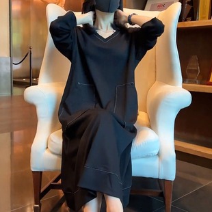 大码宽松气质收腰显瘦长袖，黑色连衣裙秋季法式高级感秋装2022