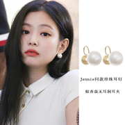 jennie同款珍珠耳钉女气质轻奢，耳环高级感耳饰蚊香盘无耳洞耳夹女