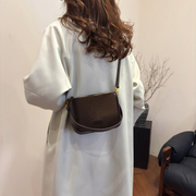 超火小包包女式2025新款休闲真皮女包小众头层牛皮百搭单肩斜挎包