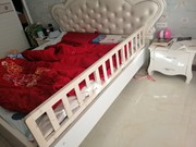 定制床边护栏床围栏儿童，1.8米婴儿防护栏1.5米大床挡板实木防掉床