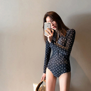 韩国2024游泳衣女专业连体遮肚性感显瘦长袖防晒保守温泉泳衣