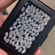 hpht培育钻石马眼形35分1020分碎钻cvd人工造合成钻石1克拉散货