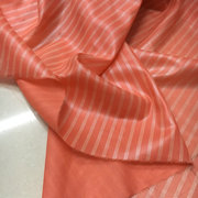 橘粉色薄款光泽感涂层，竖条纹雪纺，布料面料衬衫连衣裙汉服布匹