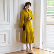 黄色连衣裙春秋2024法式长袖，气质收腰流行显瘦纯棉，打底a字裙