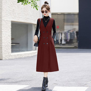 红色套装连衣裙女2023春秋，设计感气质打底衫，毛呢马甲裙两件套