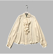 欧美复古宫廷风米白色纯色全真丝，前胸荷叶边长袖大码宽松女士衬衫