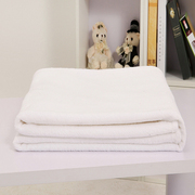 白色毛毯纯色拍照背景，毯珊瑚绒毯法兰绒床单铺床毯子，单人双人纯白