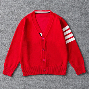 韩版男童红色毛衣纯棉v领开衫宝宝新年亲子装，女大童学生外套