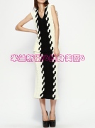 !黑白拼色绞花设计羊毛毛线针织，背心+半身裙套装