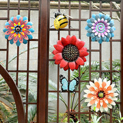 户外花园庭院铁艺花朵幼儿园阳台，院子布置园艺墙面造景装饰挂件