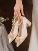 小众高级感新娘主婚纱婚鞋粗跟不累脚法式礼服，裙子伴娘鞋平常可穿