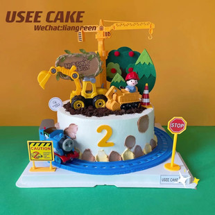 托马斯火车头蛋糕装饰摆件，儿童带灯发光音乐，电动轨道圣诞小火车