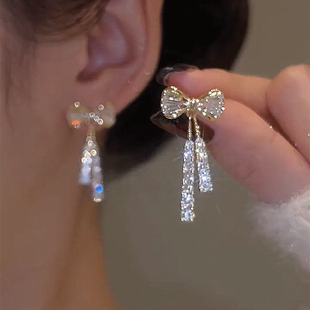 微镶蝴蝶结锆石水晶耳环，时尚气质耳饰韩国潮设计感银针耳坠女