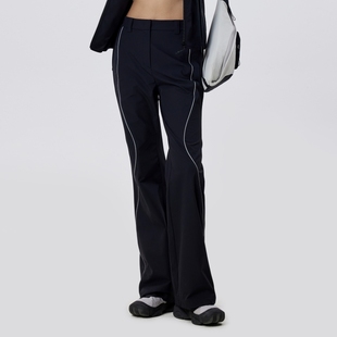 UPON PRO先锋系列 设计感微喇修饰腿型户外感休闲运动长裤女