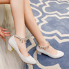 结婚鞋女平底婚纱新娘鞋粗跟水晶伴娘高跟鞋十八岁学生演出礼服鞋